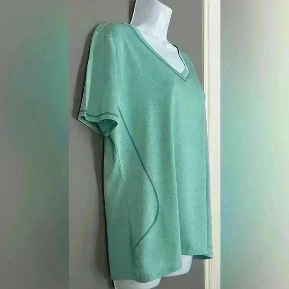 Brooks Blue Active Women's Shirt (205) - Picture 4 of 12